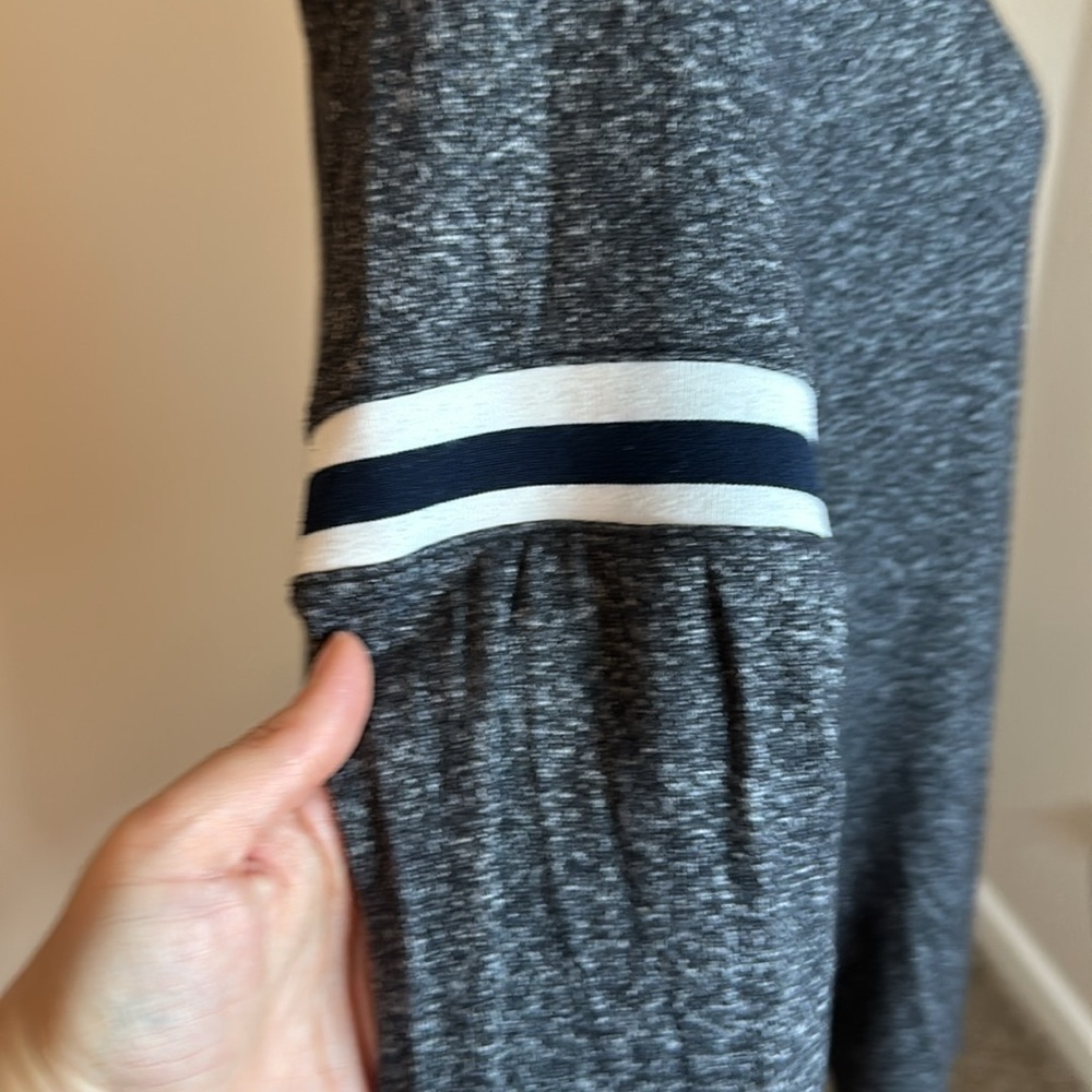Maurices 24/7 Long Sleeve Tee Size Medium - Picture 6 of 17